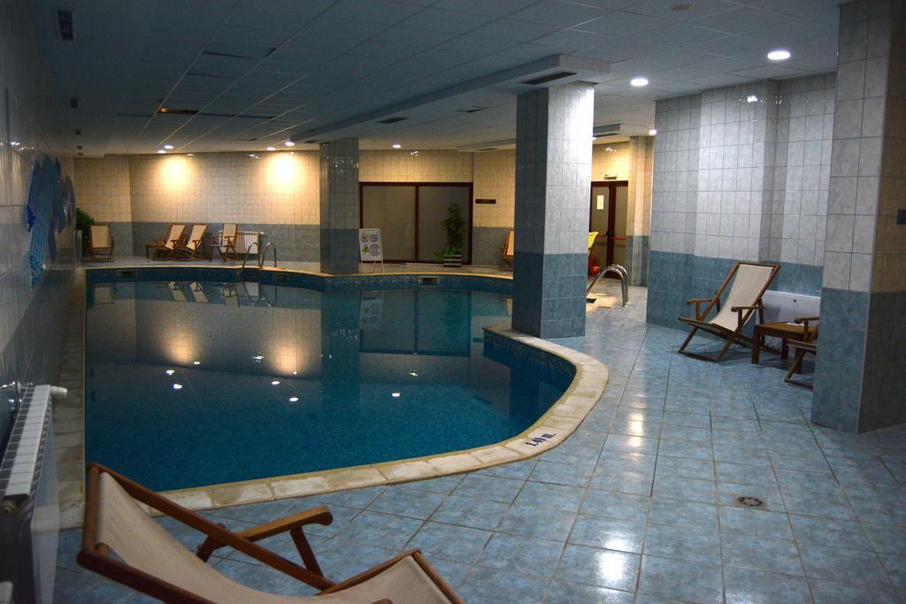 Персей Флора Апартаменти Боровец Екстериор снимка